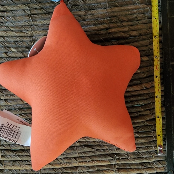 🐿️OFFER $14🐿️ NEW Coral Squeaky Starfish Aqua DOG TOY Floats n Water - Picture 5 of 8